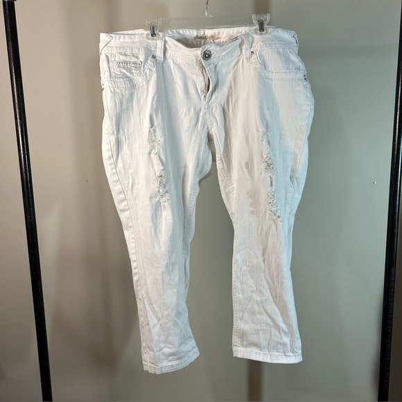 Amethyst Jeans Denim - Amethyst Jeans White Cropped Denim